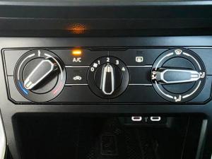 Volkswagen Polo 1.0 TSI Life DSG - Image 9