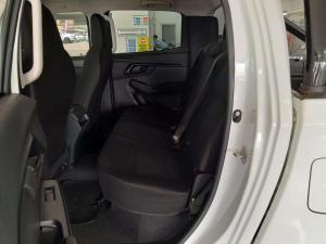 Isuzu D-MAX 1.9 Ddi L 4X4 D/C - Image 12