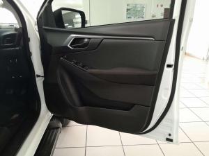 Isuzu D-MAX 1.9 Ddi L 4X4 D/C - Image 14