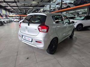 Toyota Vitz 1.0 XR - Image 6