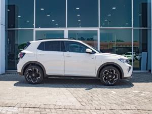 Volkswagen T-Cross 1.0TSI R-Line - Image 3