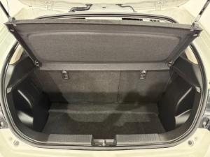 Suzuki Baleno 1.5 GL auto - Image 9