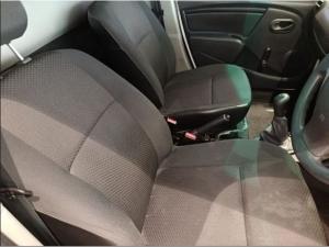 Nissan NP200 1.6i safety pack (aircon) - Image 7