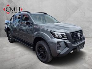 Nissan Navara 2.5DDTi double cab Stealth 4x4 - Image 1