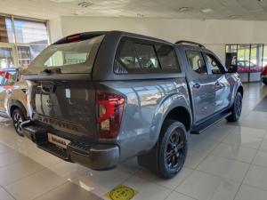 Nissan Navara 2.5DDTi double cab Stealth 4x4 - Image 3
