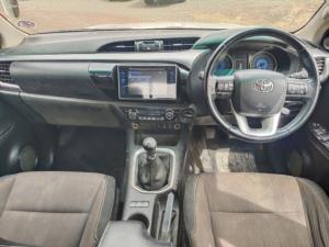 Toyota Hilux 2.8GD-6 double cab 4x4 Raider - Image 5