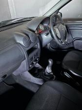 Nissan NP200 1.6i safety pack (aircon) - Image 12