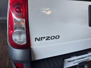 Nissan NP200 1.6i safety pack (aircon) - Image 8