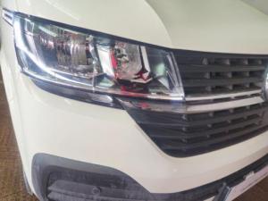 Volkswagen Transporter 2.0TDI Kombi SWB Trendline auto - Image 4