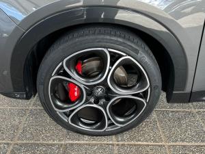Alfa Romeo Tonale 1.5T Hybrid Speciale - Image 5