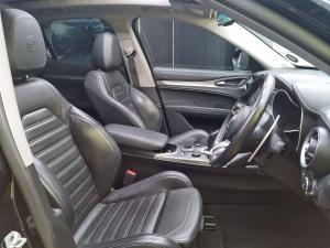 Alfa Romeo Stelvio 2.0T Veloce Q4 - Image 22