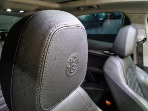 Alfa Romeo Stelvio 2.0T Veloce Q4 - Image 24