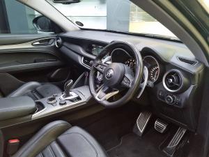 Alfa Romeo Stelvio 2.0T Veloce Q4 - Image 26