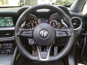 Alfa Romeo Stelvio 2.0T Veloce Q4 - Image 27