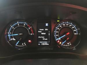 Toyota Hilux 2.8GD-6 Xtra cab Legend auto - Image 15