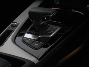 Audi A4 35TFSI Black Edition - Image 22