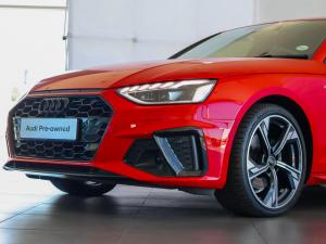 Audi A4 35TFSI Black Edition - Image 8