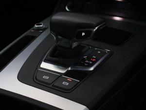 Audi Q5 40TDI quattro S line - Image 15
