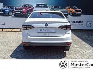 Volkswagen Polo sedan 1.6 manual - Image 4