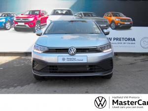 Volkswagen Polo sedan 1.6 manual - Image 2