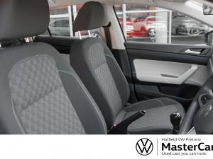 Volkswagen Polo sedan 1.6 manual - Image 9