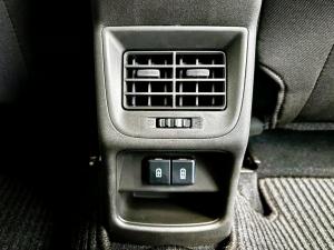 Suzuki Baleno 1.5 GLX auto - Image 12