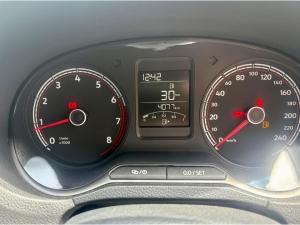 Volkswagen Polo Vivo hatch 1.4 - Image 5