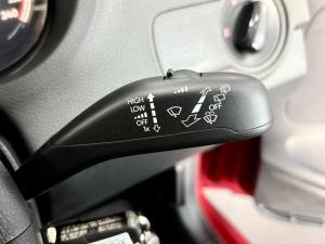 Volkswagen Polo Vivo hatch 1.4 Life - Image 12