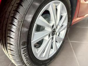 Volkswagen Polo Vivo hatch 1.4 Life - Image 15