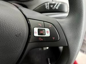 Volkswagen Polo Vivo hatch 1.4 Life - Image 9