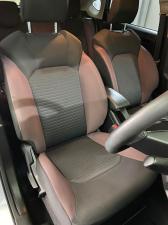 Toyota Starlet Cross 1.5 XS manual - Image 12