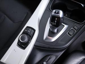 BMW 3 Series 320i auto - Image 14