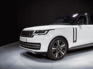Land Rover Range Rover P530 Autobiography - Image 17