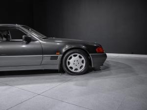 Mercedes-Benz SL 320 automatic - Image 14