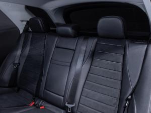Mercedes-Benz GLE GLE300d 4Matic - Image 10