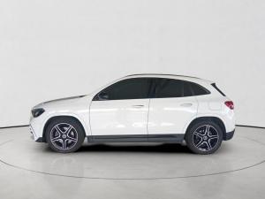 Mercedes-Benz GLA GLA200 Progressive - Image 4