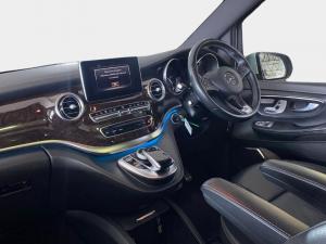 Mercedes-Benz V-Class V250d Avantgarde - Image 11