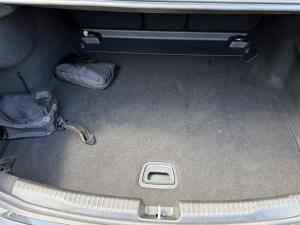 Mercedes-Benz C-Class C43 - Image 10