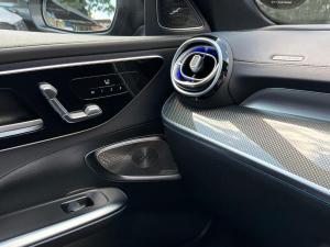 Mercedes-Benz C-Class C43 - Image 9