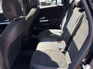 Mercedes-Benz GLA GLA200 Progressive - Image 14