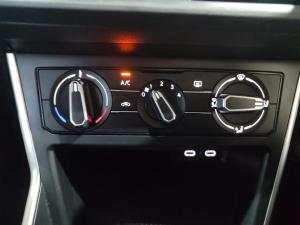 Volkswagen Polo hatch 1.0TSI Life manual - Image 15