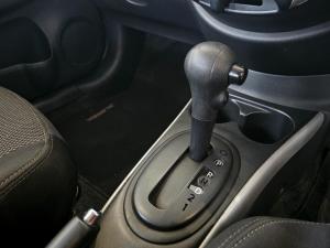 Nissan Almera 1.5 Acenta auto - Image 13