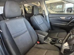Nissan X-Trail 2.5 4x4 Acenta Tech - Image 12