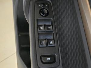 Renault Kiger 1.0 Turbo Zen - Image 13