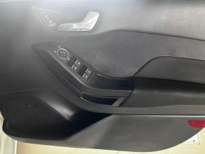 Ford Fiesta 5-door 1.0T Trend - Image 6