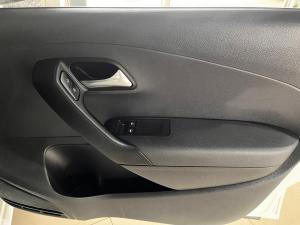 Volkswagen Polo Vivo hatch 1.4 - Image 10