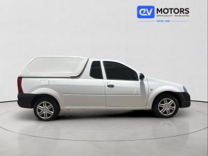 Nissan NP200 1.6i safety pack (aircon) - Image 6