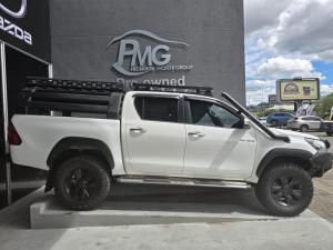 Toyota Hilux 2.8GD-6 double cab 4x4 Raider auto - Image 4