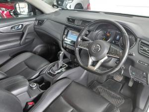 Nissan X-Trail 2.5 4x4 Tekna - Image 12