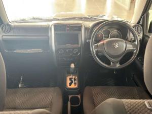 Suzuki Jimny 1.3 automatic - Image 7